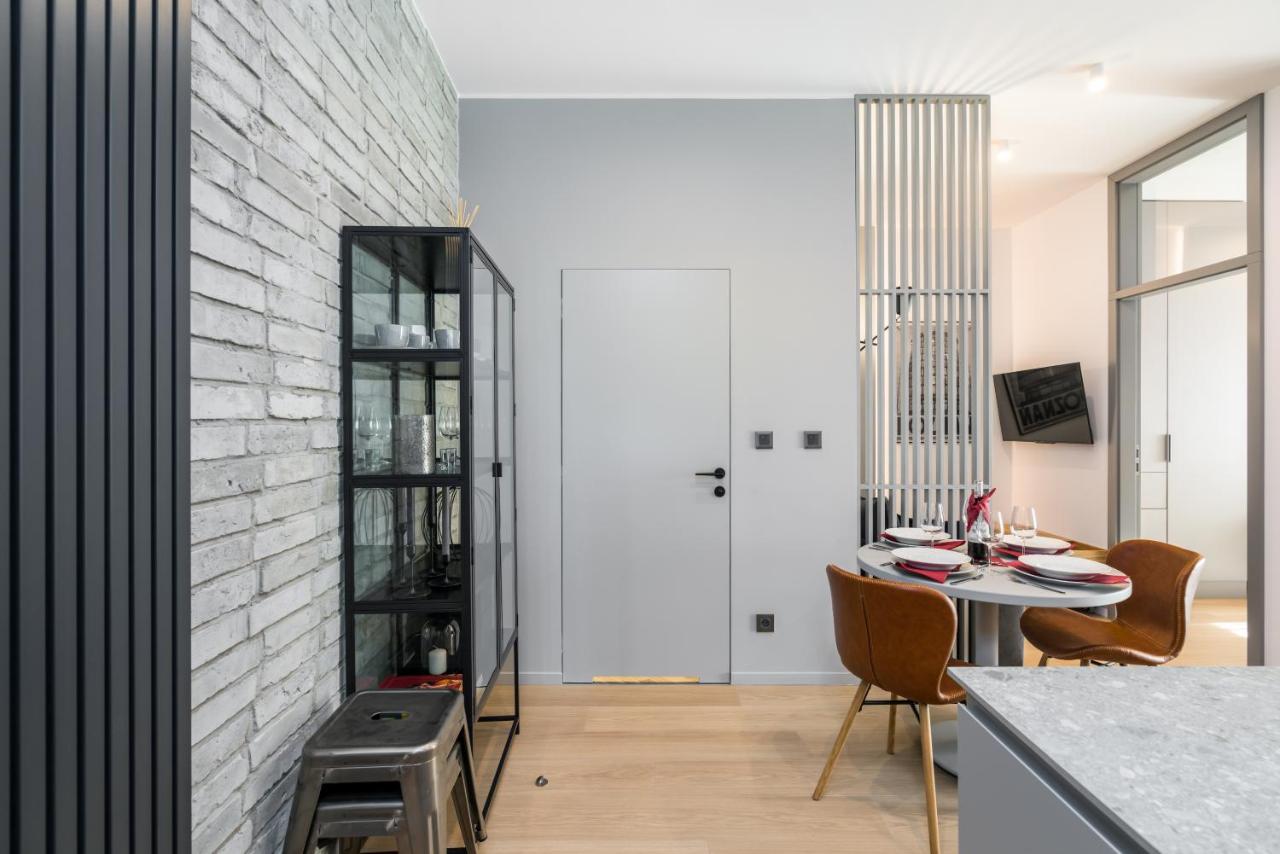 Central Apartments Garbary By Noclegi Renters Poznań Exterior foto